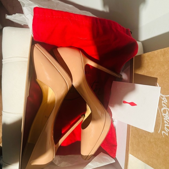 Two Christian Louboutin Pigalle Plato - fit size 7 - Picture 5 of 6